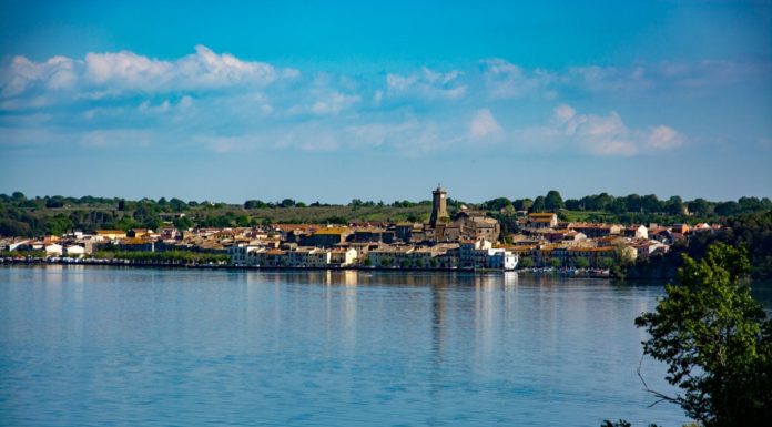Marta sul lago di Bolsena