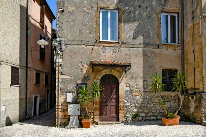 Maenza